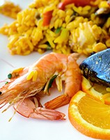 learn recipes for paella at the spanish cooking class